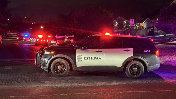 1 injured after shooting leads to SWAT call early Monday in North Austin