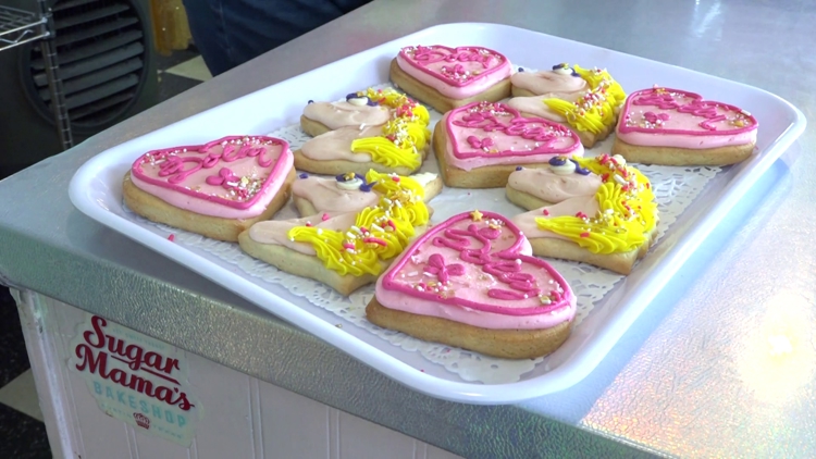 Austin businesses honor Dolly Parton by giving back in her name