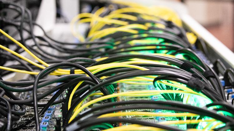 Gov. Abbott touts data center company support for audit, pause of new data center approvals