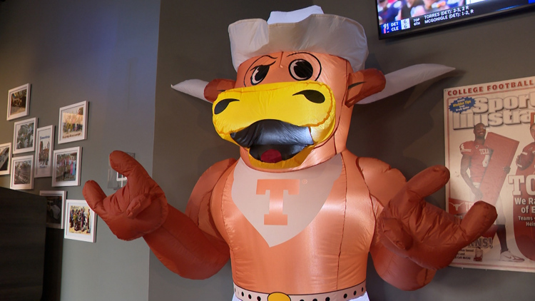 Austin businesses prepare for Longhorns season opener